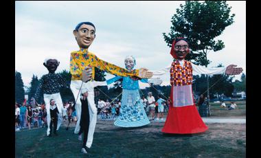 puppets4